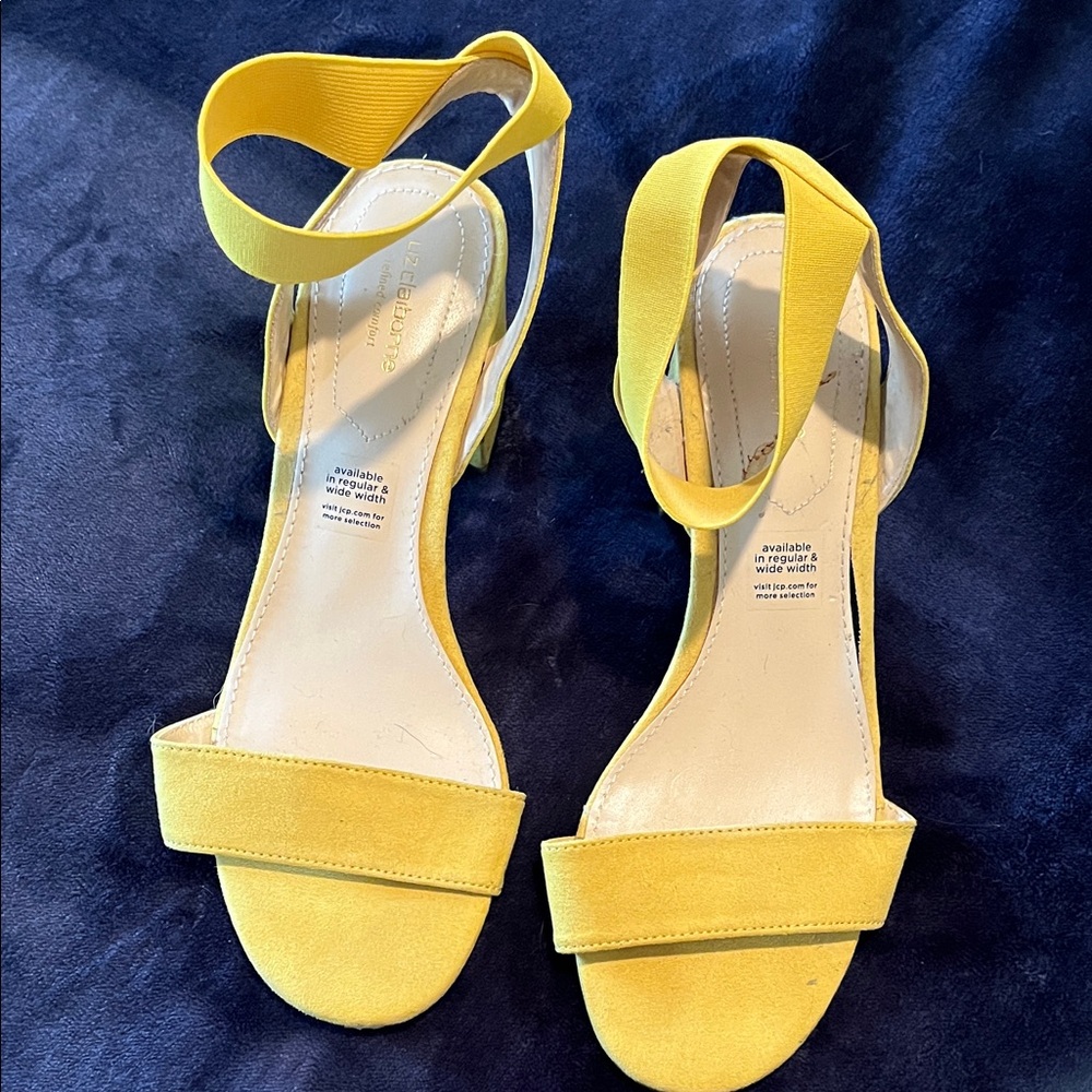 Liz Claiborne Sunny Yellow Heels